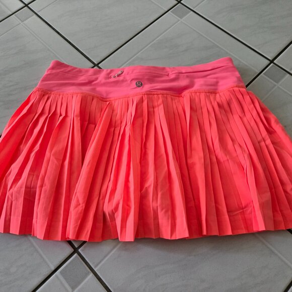 Lululemon Pleat to Street Skirt Grapefruit 6 - Picture 5 of 5
